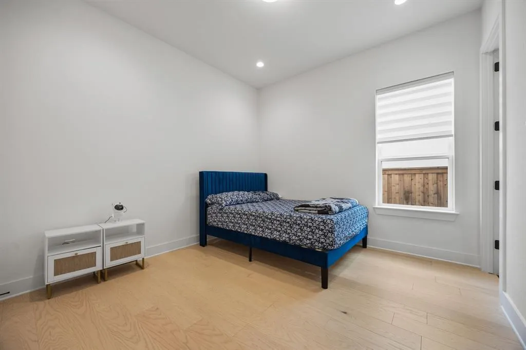 10472 Milkweed Court