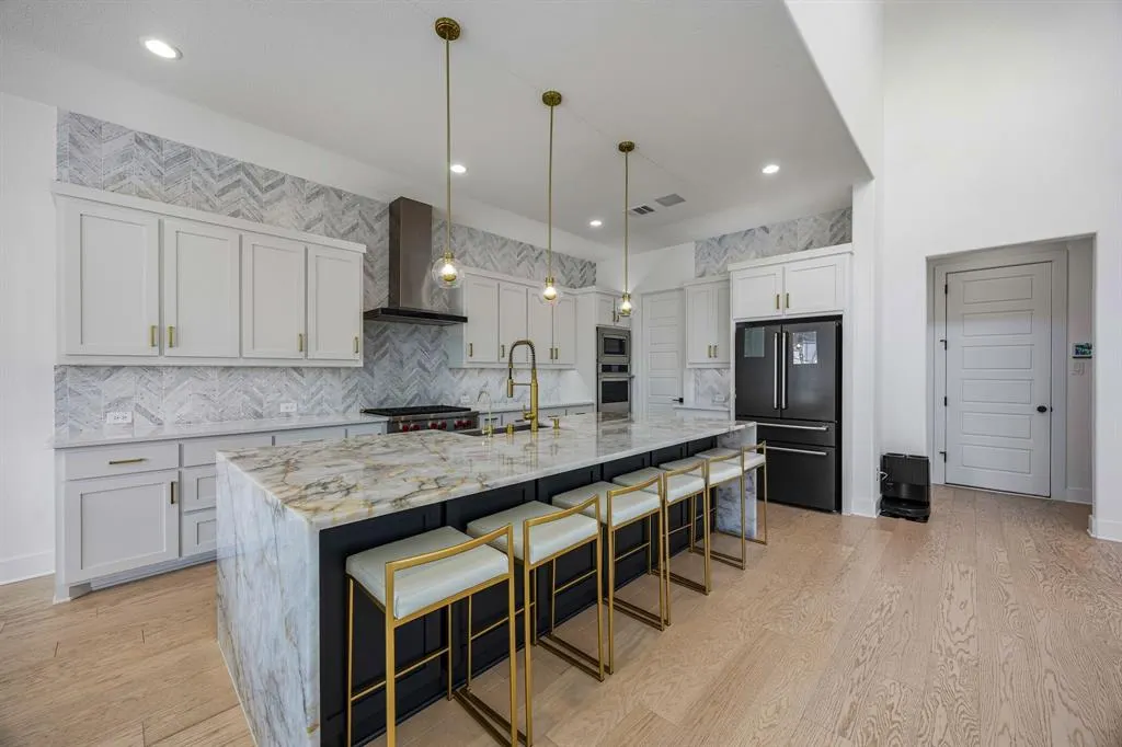 10472 Milkweed Court