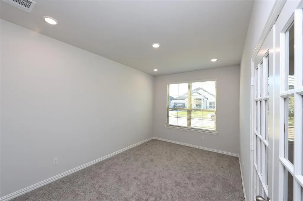 2305 Valencia Drive