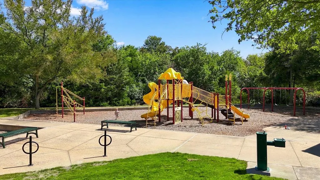 3316 Stone Glen Drive