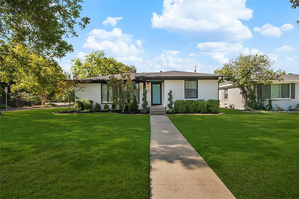 2144 Springhill Drive