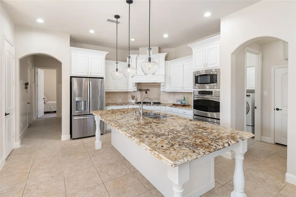 4463 Chevy Chase Lane