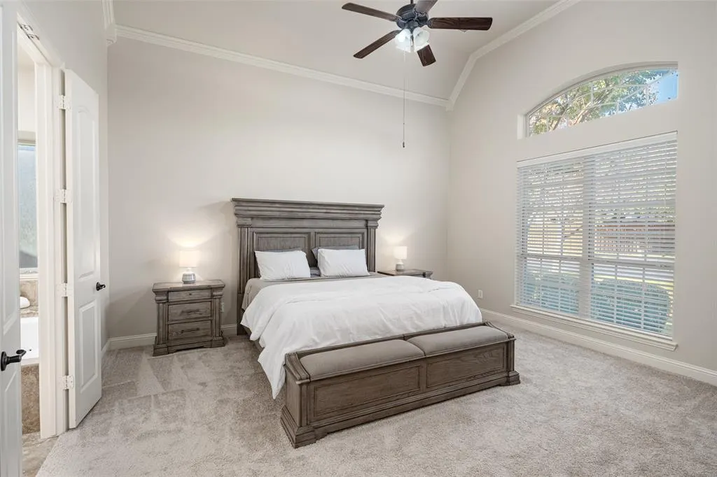4463 Chevy Chase Lane