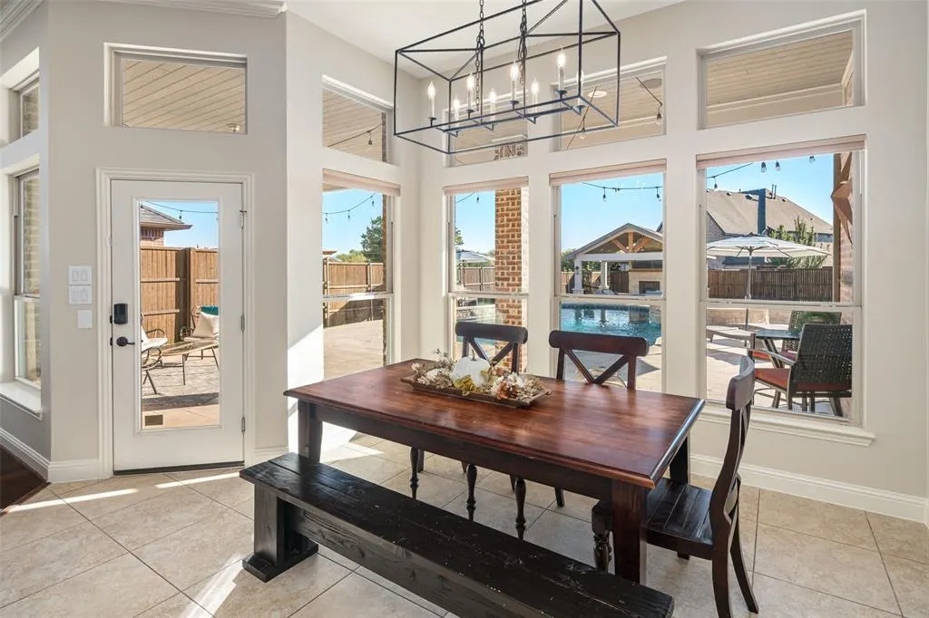 4463 Chevy Chase Lane