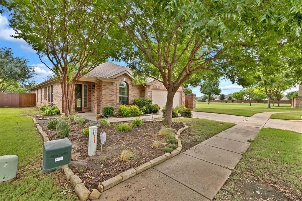 3921 Pitchstone Drive