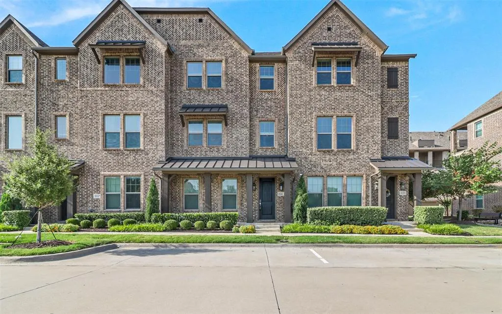 8161 Snowmass Drive