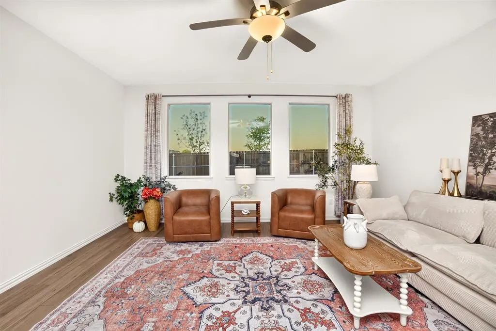 3312 Swift Fox Way