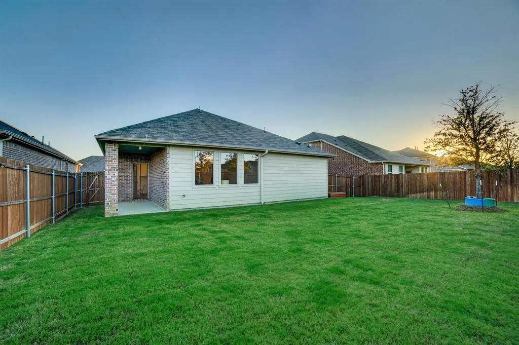 3312 Swift Fox Way