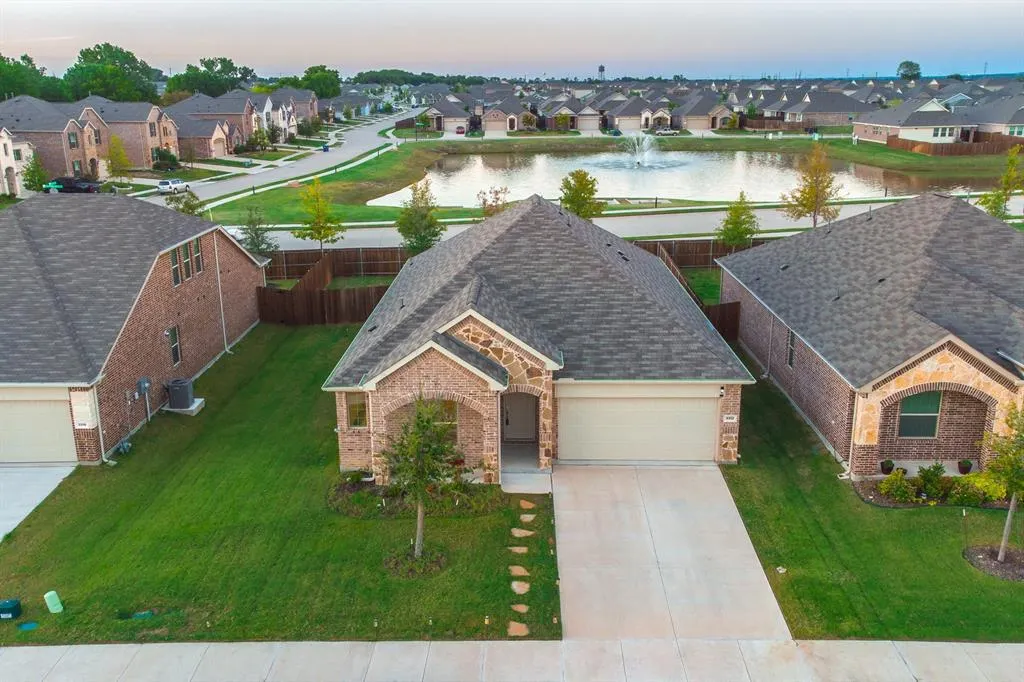 3312 Swift Fox Way