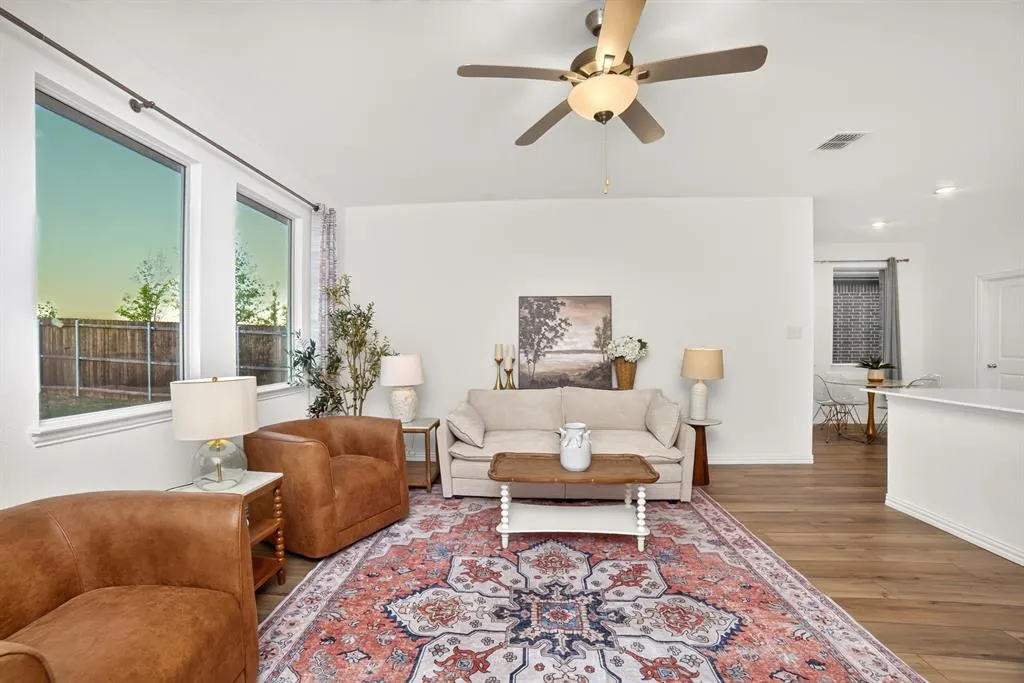 3312 Swift Fox Way