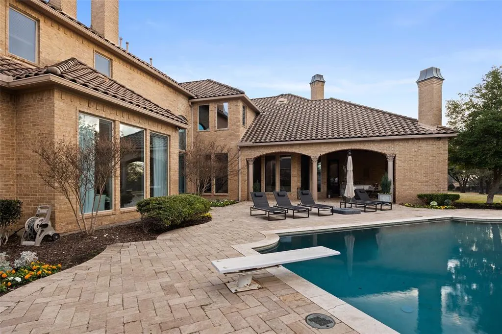 6300 Caroline Drive