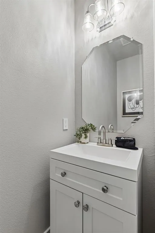 706 S Jupiter Road #307