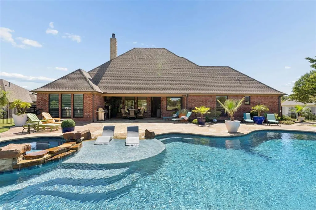 4613 Lake Breeze Drive