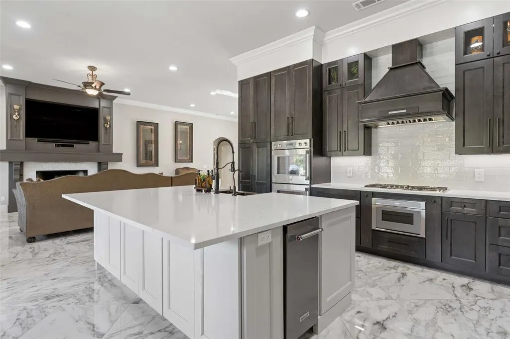 4613 Lake Breeze Drive