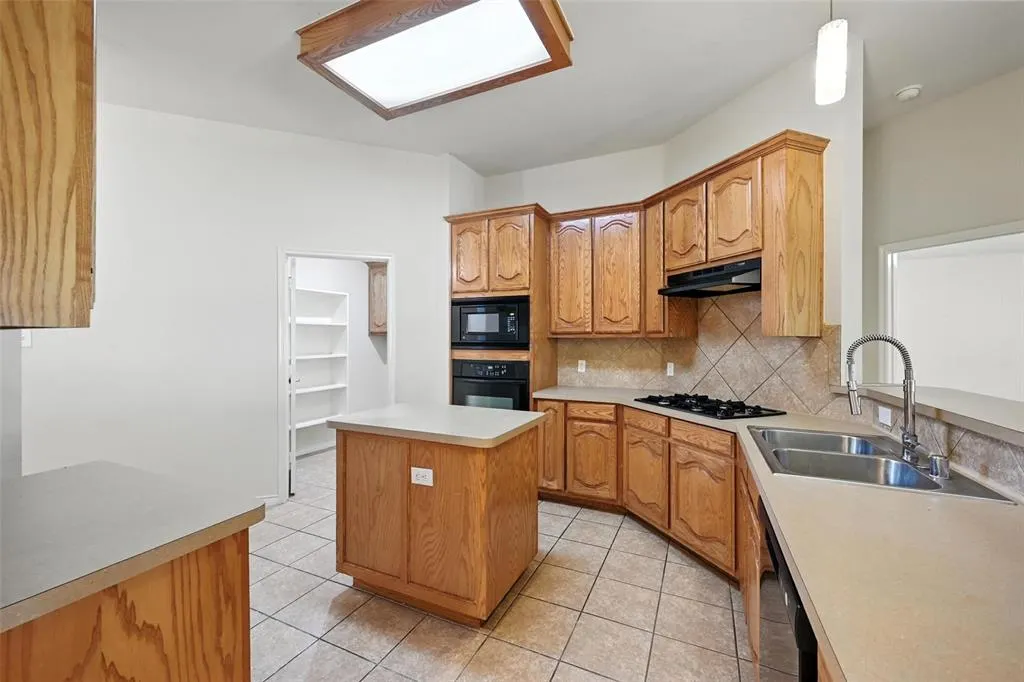 3632 Vista Verde Trail