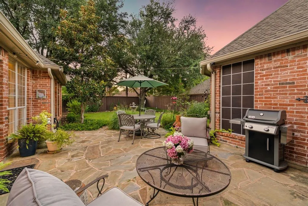 2100 Fleming Drive