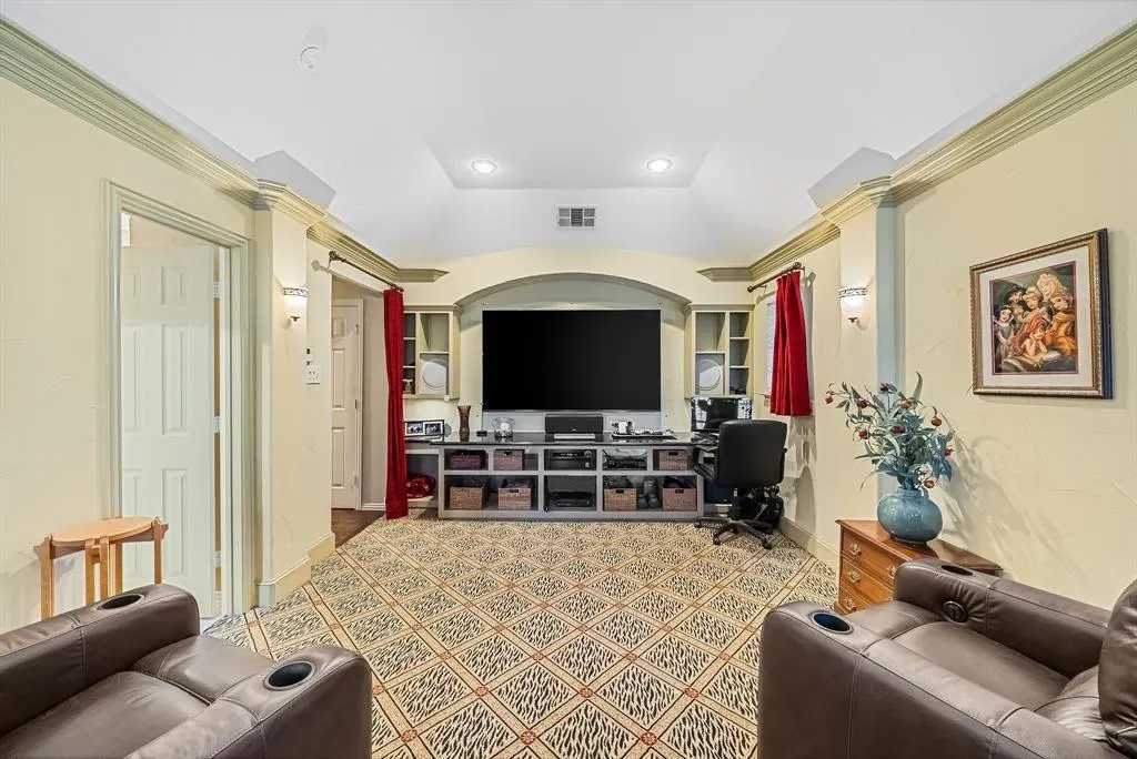 2100 Fleming Drive