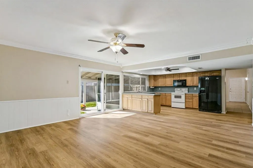 3320 Garner Lane