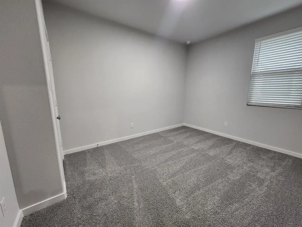 3405 High Valley Drive