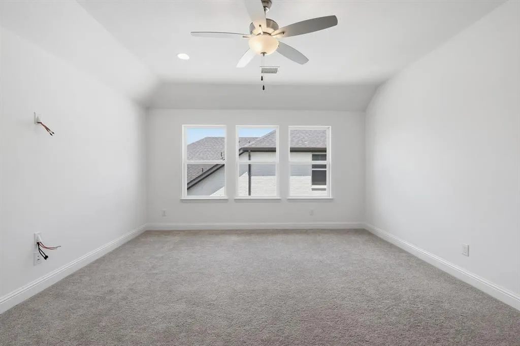 3305 Morris Lane