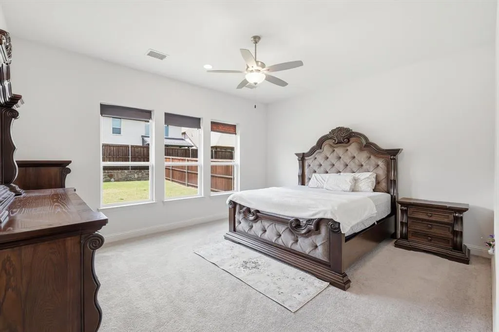 3305 Morris Lane