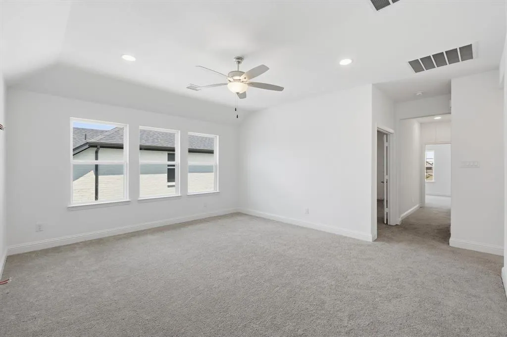 3305 Morris Lane