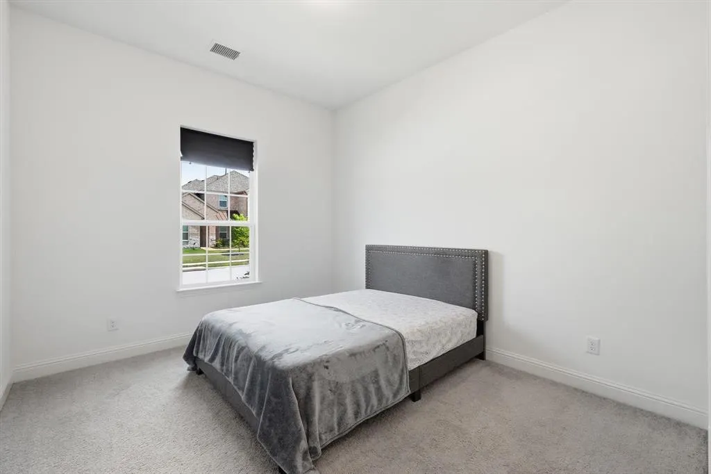 3305 Morris Lane