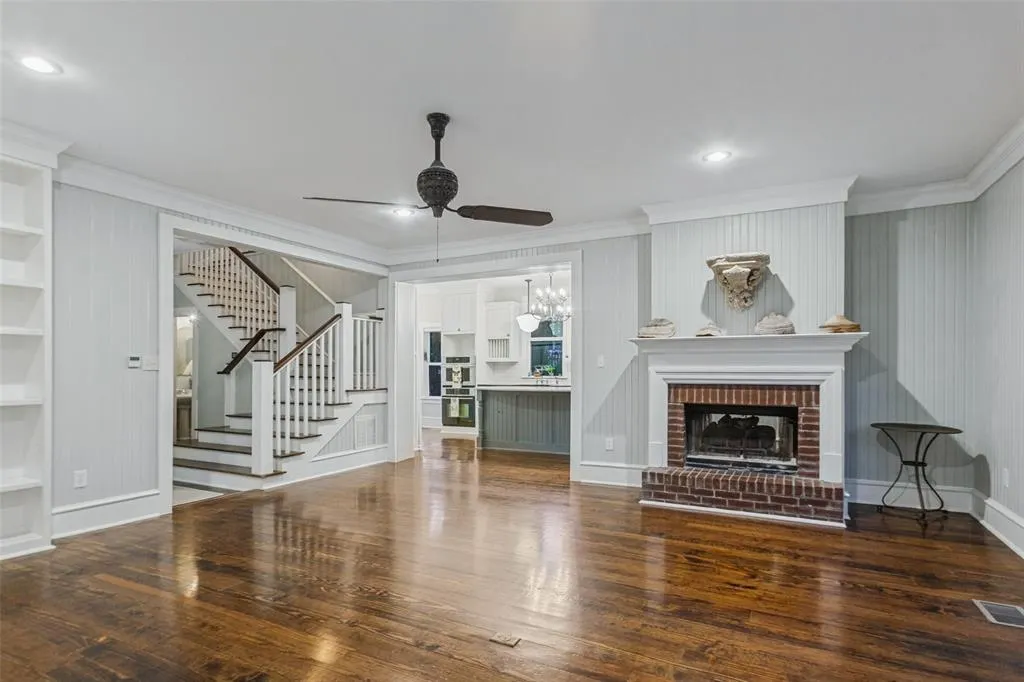 506 W Virginia Street