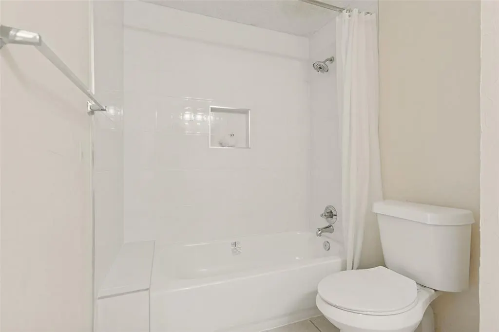 3101 Townbluff Drive #1013