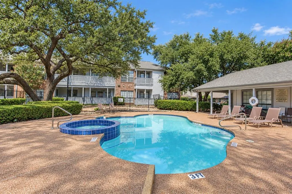 3101 Townbluff Drive #1013
