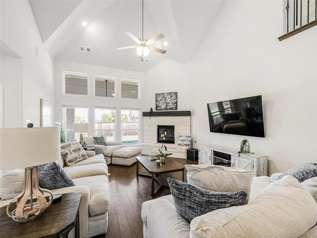 3616 Bennett Trail