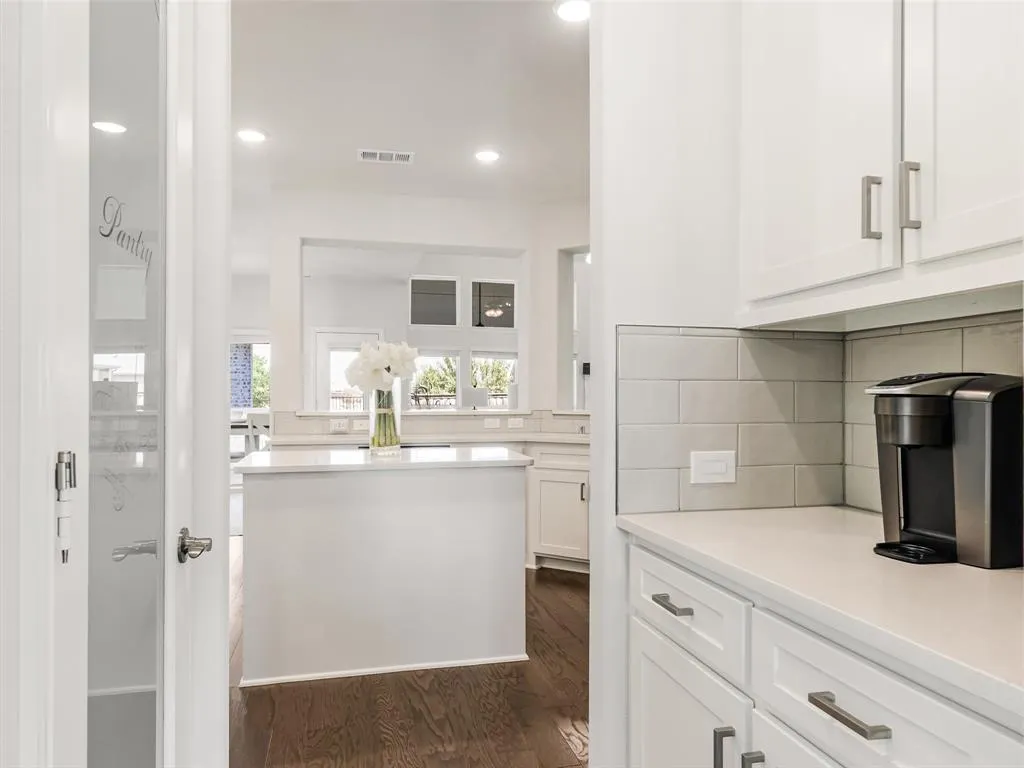 3616 Bennett Trail