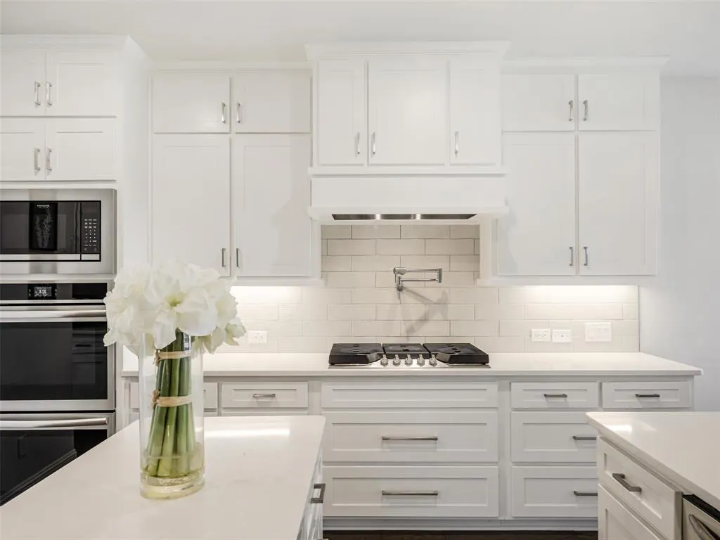 3616 Bennett Trail