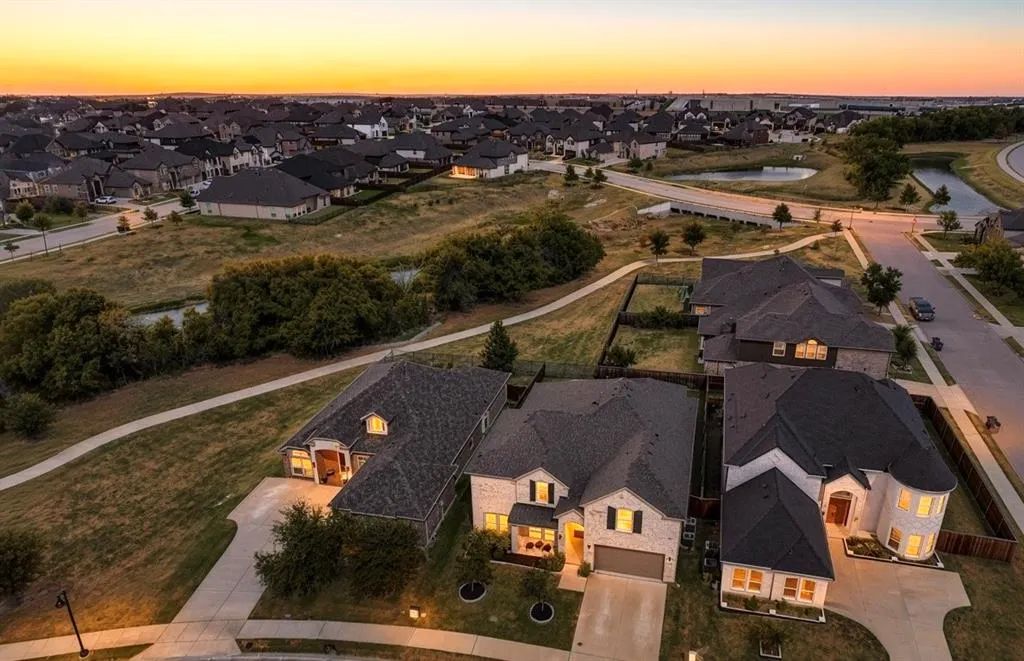 3616 Bennett Trail