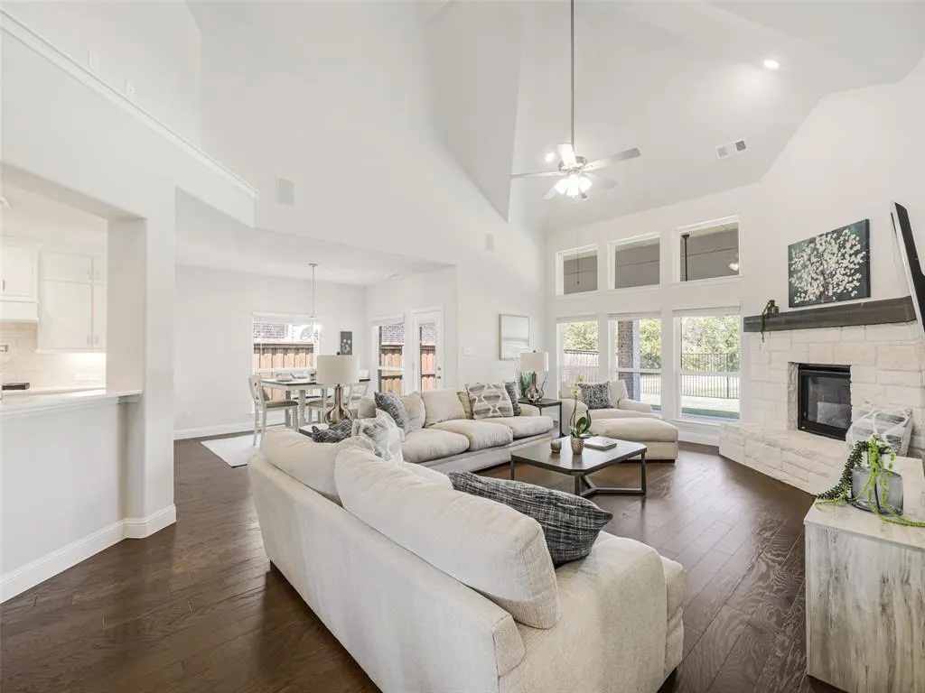 3616 Bennett Trail