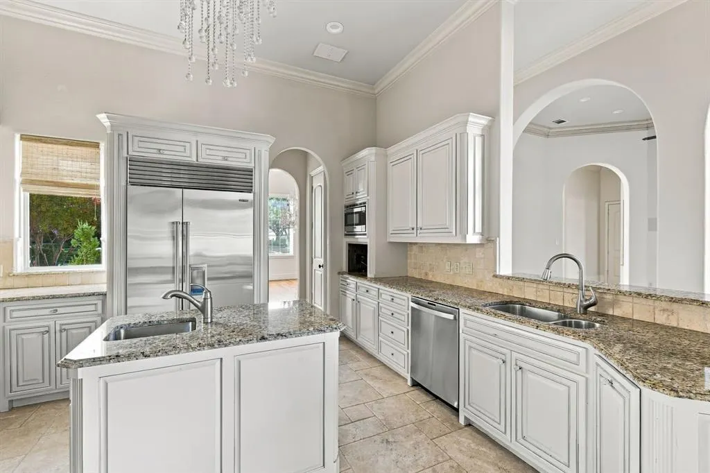 6649 Canyon Oaks Circle