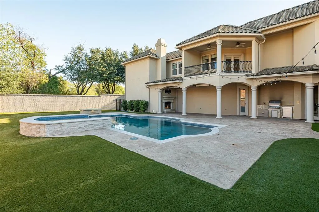 6649 Canyon Oaks Circle