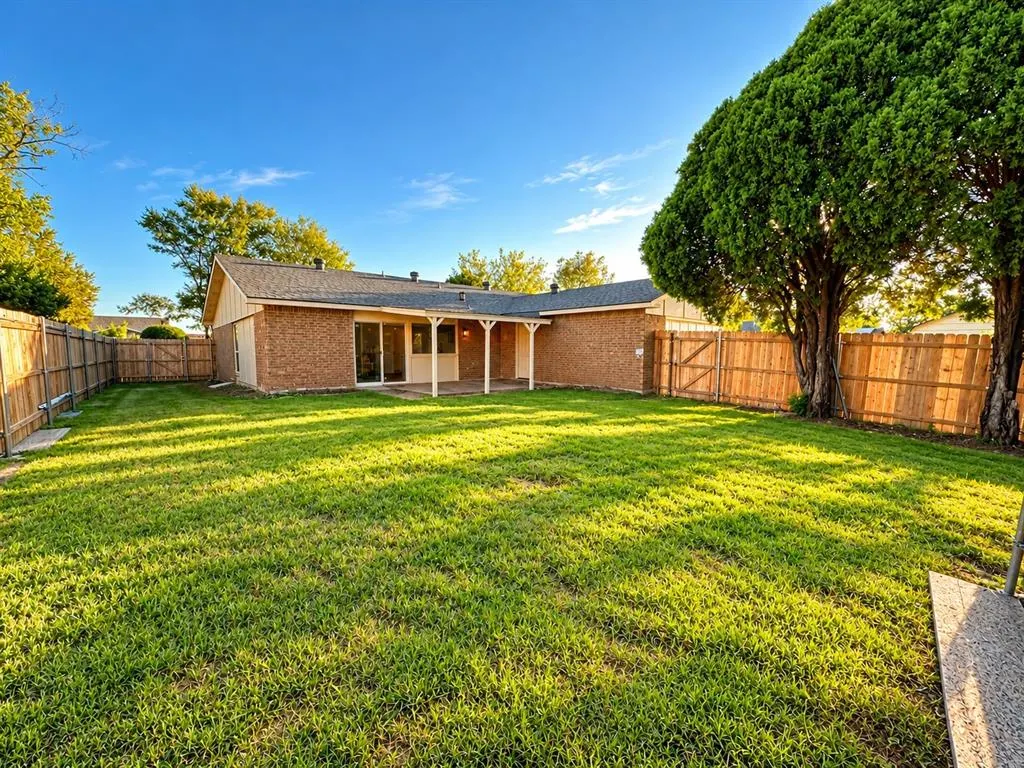 1101 Lombardy Drive