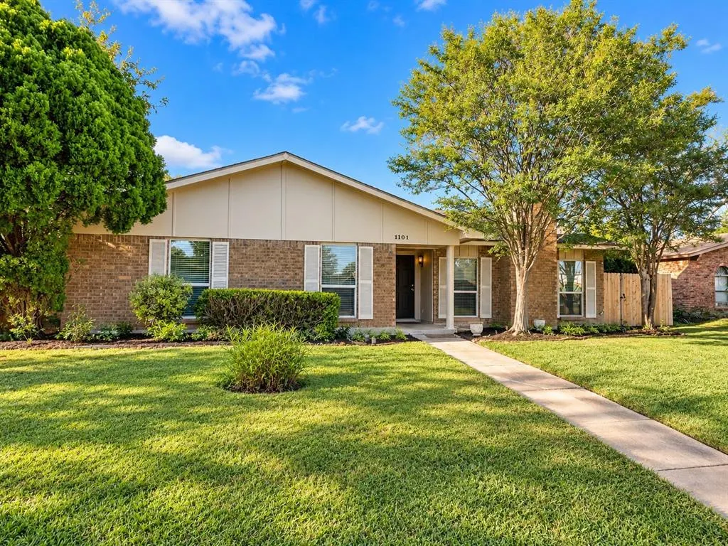 1101 Lombardy Drive