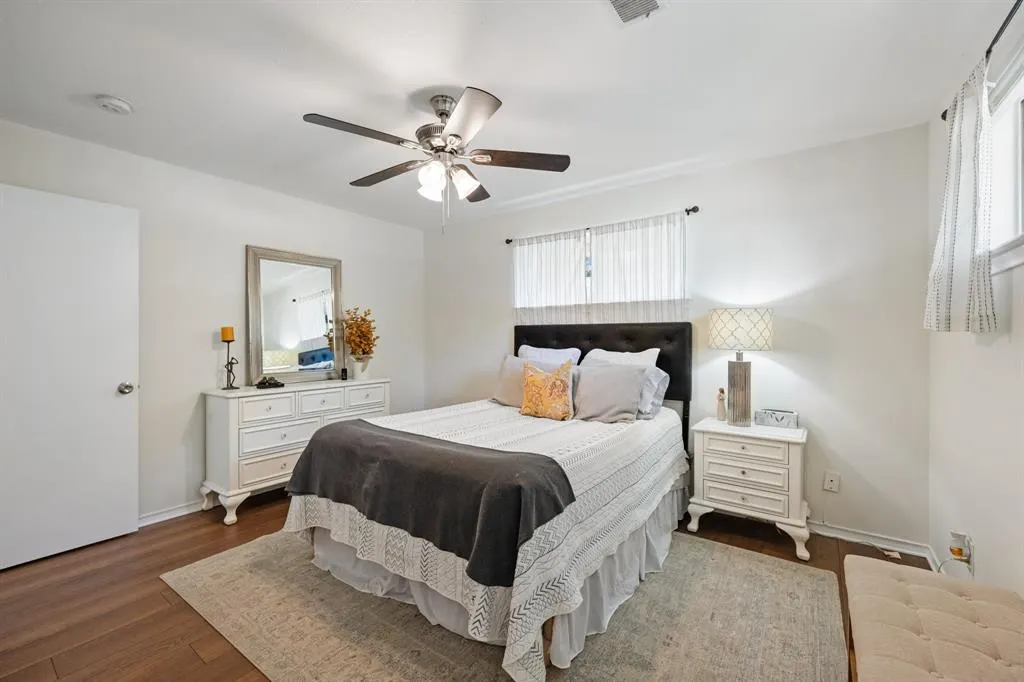 5235 Dazzle Drive