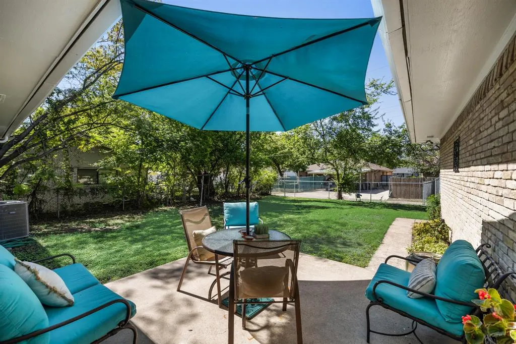 5235 Dazzle Drive