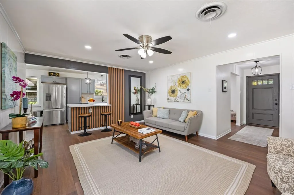 5235 Dazzle Drive