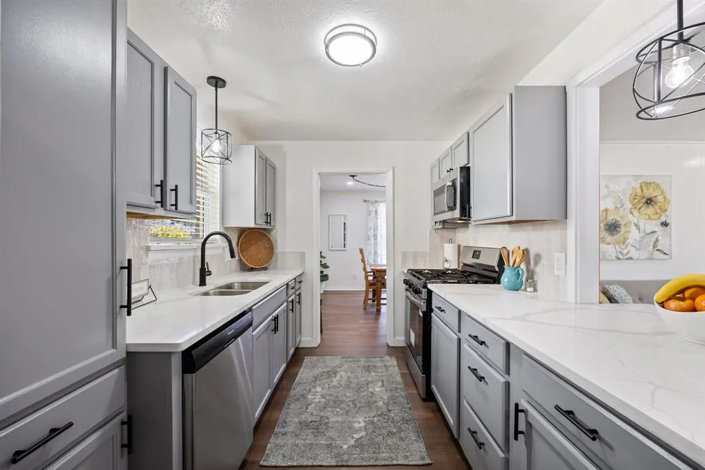 5235 Dazzle Drive