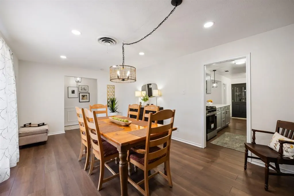 5235 Dazzle Drive