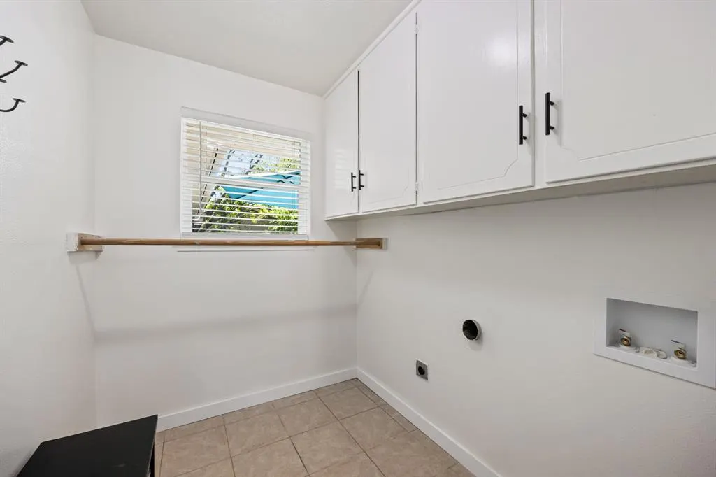 5235 Dazzle Drive