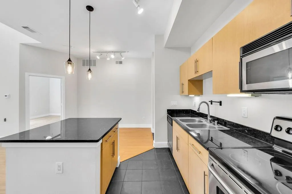 4605 Cedar Springs Road #327