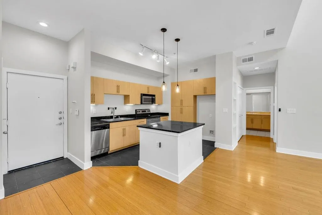 4605 Cedar Springs Road #327