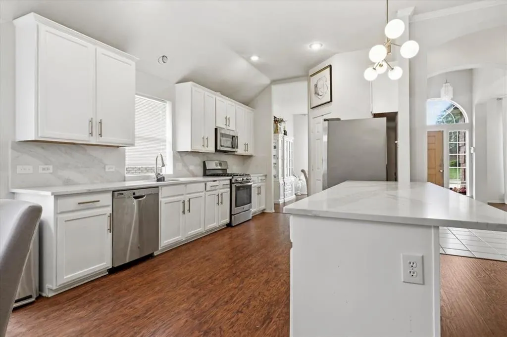 3404 Bluegrass Drive