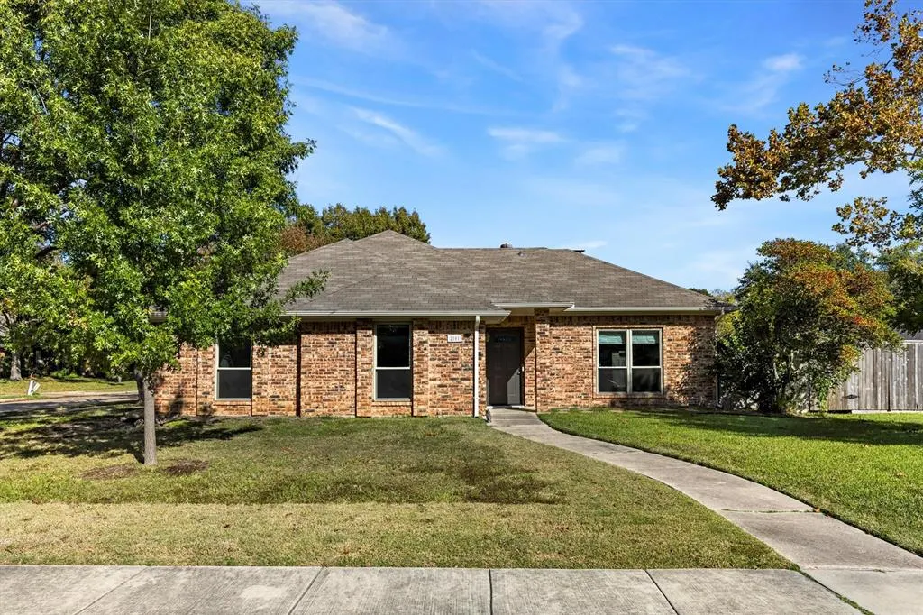 2101 Covered Wagon Drive