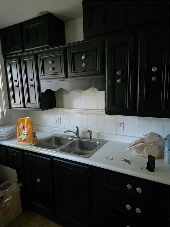 831 SE 18th Street